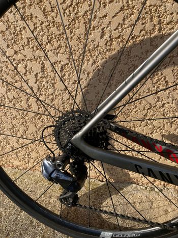 Used Canyon Canyon Ultimate CF SLX Di2 2015 Road & Gravel, Grigio chiaro — image 3 of 7