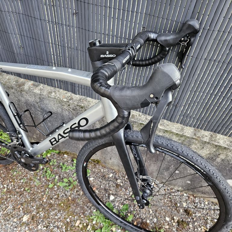 Used Basso Tera Gravel Shimano GRX 600 2X11 2023 2023 Road & Gravel, Light Gray — image 4 of 6