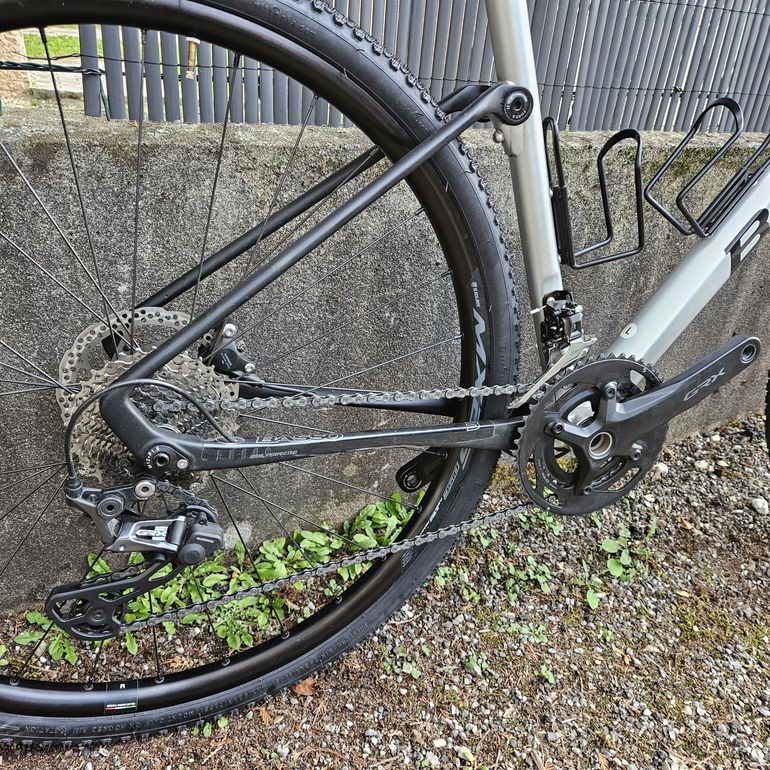 Used Basso Tera Gravel Shimano GRX 600 2X11 2023 2023 Road & Gravel, Light Gray — image 3 of 6