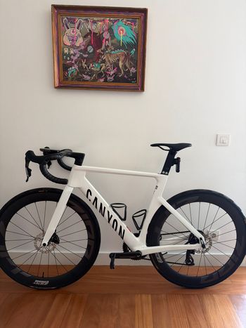 Used Canyon Aeroad CF SLX 8 AXS 2026 2026 Road & Gravel, Blanco — image 2 of 4