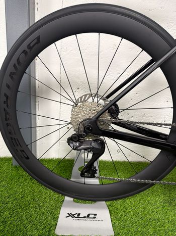 Used Trek Madone SL 7 Gen 8 2027 2027 Road & Gravel, Rot — image 3 of 3