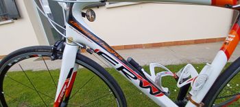 Used FRW Diamond Heights 2011 Road & Gravel, White — image 4 of 8