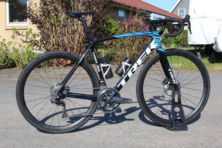 Used Trek Émonda SLR 7 eTap 2021 2021 Road & Gravel — image 1 of 10