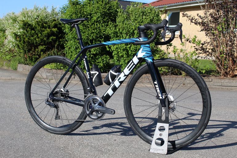 Used Trek Émonda SLR 7 eTap 2021 2021 Road & Gravel — image 2 of 10