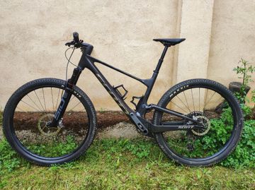 Scott Spark RC Team Issue 2025 2025 Mountainbike usato, Nero — immagine 2 di 13