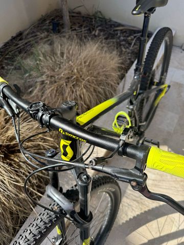 Used Scott Spark 970 2021 2021 Mountainbike, Black, 29 — image 6 of 8