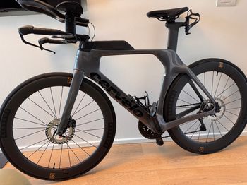 Used Cervélo Ultegra Di2 Disc 2026 (new Model) 2026 Road & Gravel, Light Gray — image 10 of 16