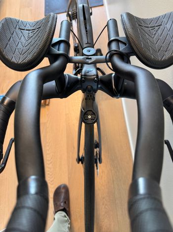 Used Cervélo Ultegra Di2 Disc 2026 (new Model) 2026 Road & Gravel, Light Gray — image 4 of 16