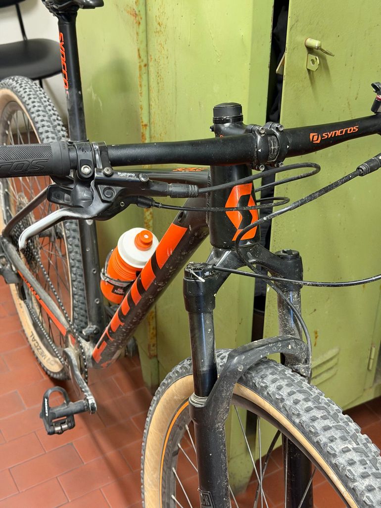 Used Scott Scale 960 2020 2020 Mountainbike, Black, 29 — image 4 of 5