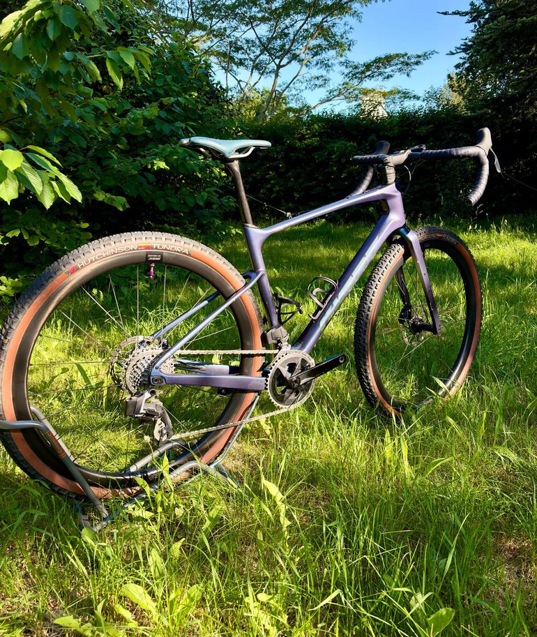 Used Giant Revolt Advanced Pro 1 2024 2024 Road & Gravel — image 3 of 3