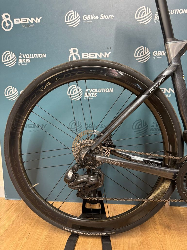 Used Wilier Filante SLR CAMPAGNOLO SUPER RECORD WIRELESS 2X12S 2025 2025 Road & Gravel — image 2 of 15