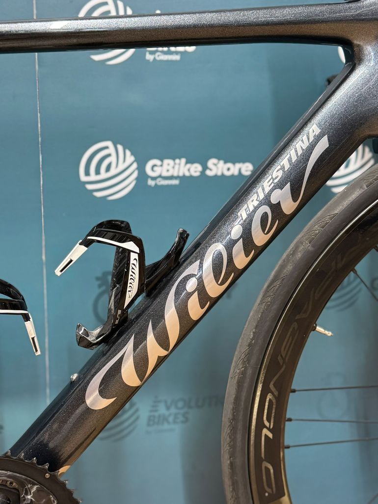 Used Wilier Filante SLR CAMPAGNOLO SUPER RECORD WIRELESS 2X12S 2025 2025 Road & Gravel — image 9 of 15