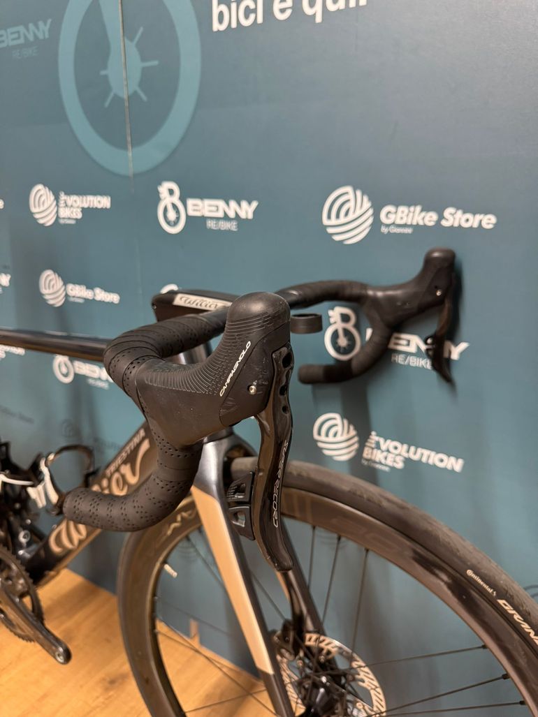 Used Wilier Filante SLR CAMPAGNOLO SUPER RECORD WIRELESS 2X12S 2025 2025 Road & Gravel — image 6 of 15