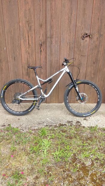 Used Commencal META AM SRAM GX Eagle 2018 Mountainbike, Hellgrau — image 3 of 12
