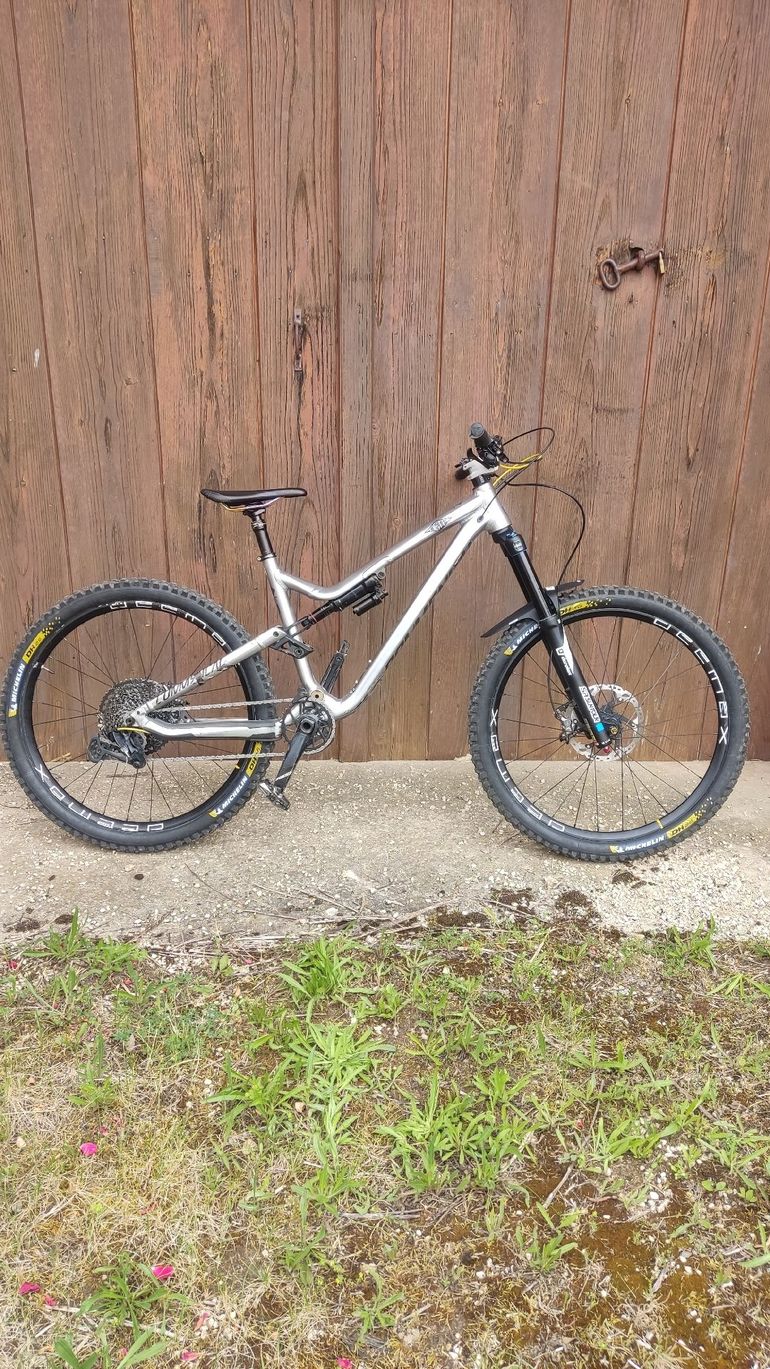 Used Commencal META AM SRAM GX Eagle 2018 Mountainbike, Hellgrau — image 3 of 12