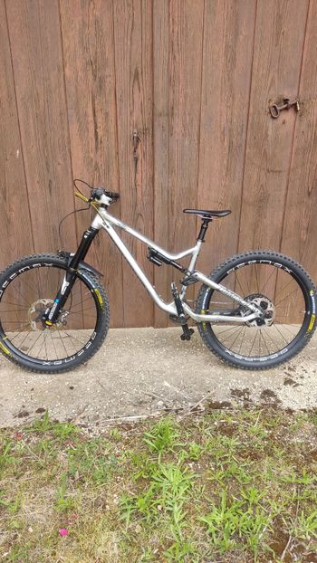 Used Commencal META AM SRAM GX Eagle 2018 Mountainbike, Hellgrau — image 1 of 12