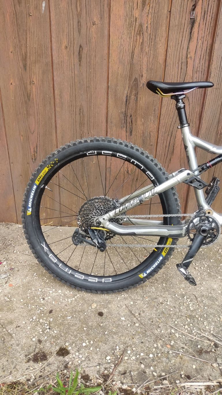 Used Commencal META AM SRAM GX Eagle 2018 Mountainbike, Hellgrau — image 6 of 12