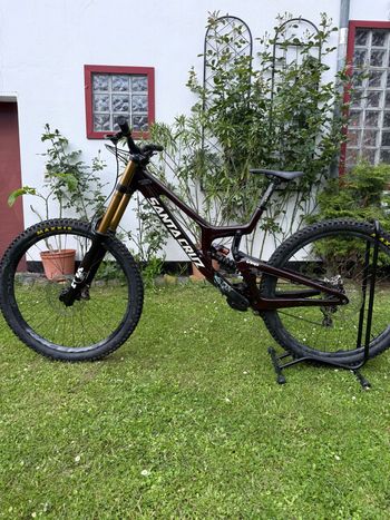 Used Santa Cruz V10 DH X01 / Carbon CC / 29 2022 2022 Mountainbike — image 6 of 33