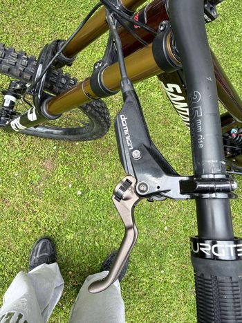 Used Santa Cruz V10 DH X01 / Carbon CC / 29 2022 2022 Mountainbike — image 16 of 33