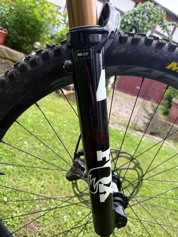 Used Santa Cruz V10 DH X01 / Carbon CC / 29 2022 2022 Mountainbike — image 19 of 33