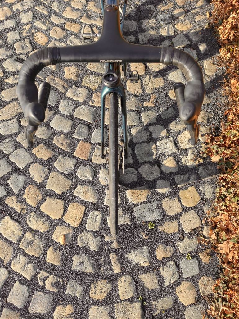 Used Wilier 0 SLR - SHIMANO ULTEGRA Di2 R8170 2024 2024 Road & Gravel, Blu — image 8 of 14