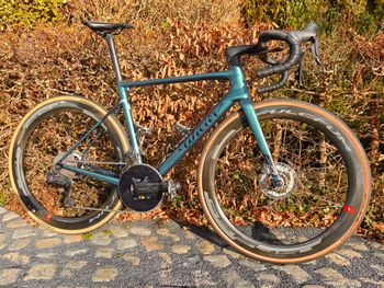 Used Wilier 0 SLR - SHIMANO ULTEGRA Di2 R8170 2024 2024 Road & Gravel, Blu — image 11 of 14