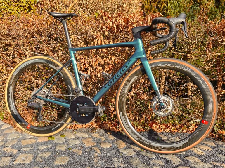 Used Wilier 0 SLR - SHIMANO ULTEGRA Di2 R8170 2024 2024 Road & Gravel, Blu — image 11 of 14