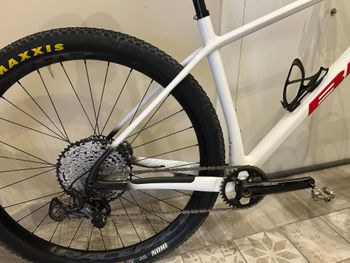 Used BH BH Custom Shimano Deore XT 2023 Mountainbike, White — image 4 of 10