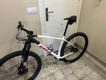 Used BH BH Custom Shimano Deore XT 2023 Mountainbike, White — image 6 of 10