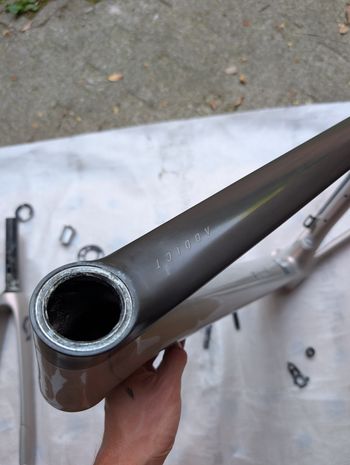 Used Scott Addict RC 10 2022 Frameset 2022 Road & Gravel — image 13 of 24
