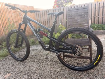 Used Nukeproof Mega 290 Carbon RS 2024 2024 Mountainbike — image 5 of 5