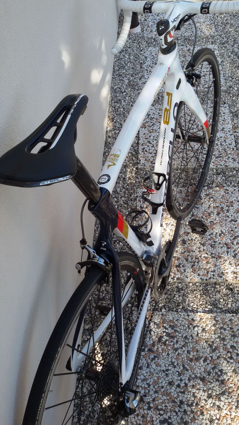 Gebrauchtes Pinarello Dogma Shimano Dura Ace Di2 2017 Road & Gravel, Weiß — Bild 2 von 6