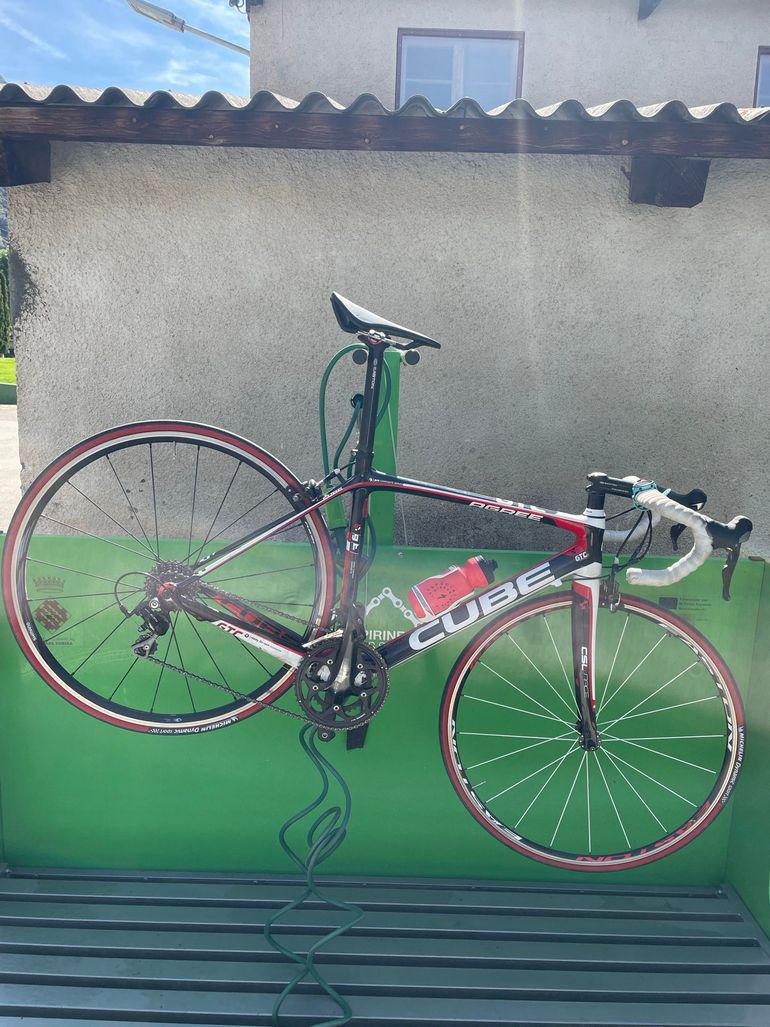 Used CUBE agree C:62 Pro 2016 2016 Road & Gravel, Black — image 1 of 4