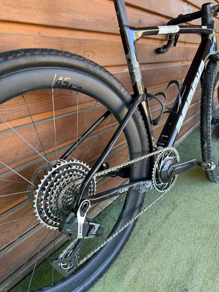 Used Berria NAII BR RED XPLR AXS PWM 2025 2025 Road & Gravel, Black — image 2 of 4
