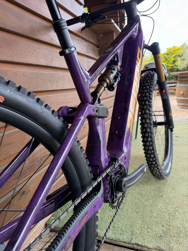 Berria NEXXEN ADV+ E90 2026 2026 Mountainbike usato, Viola — immagine 7 di 8