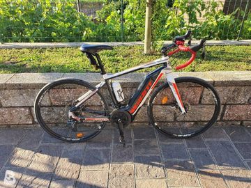 Giant Road e+ Shimano Tiagra 2017 Road & Gravel usato