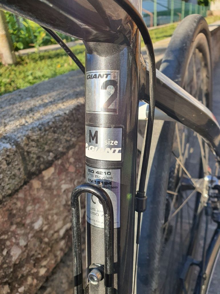 Used Giant Road e+ Shimano Tiagra 2017 Road & Gravel, White — image 5 of 12