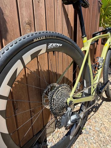 Gebrauchtes Pinarello Granger X1 Disc 2024 2024 Road & Gravel, Grün — Bild 3 von 7