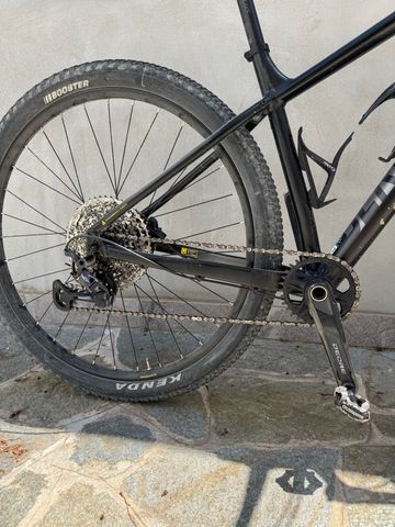 Used Bergamont Revox 7 2021 2021 Mountainbike, Black, 29 — image 3 of 7
