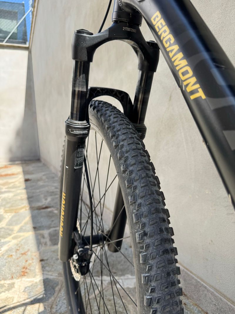 Used Bergamont Revox 7 2021 2021 Mountainbike, Black, 29 — image 7 of 7