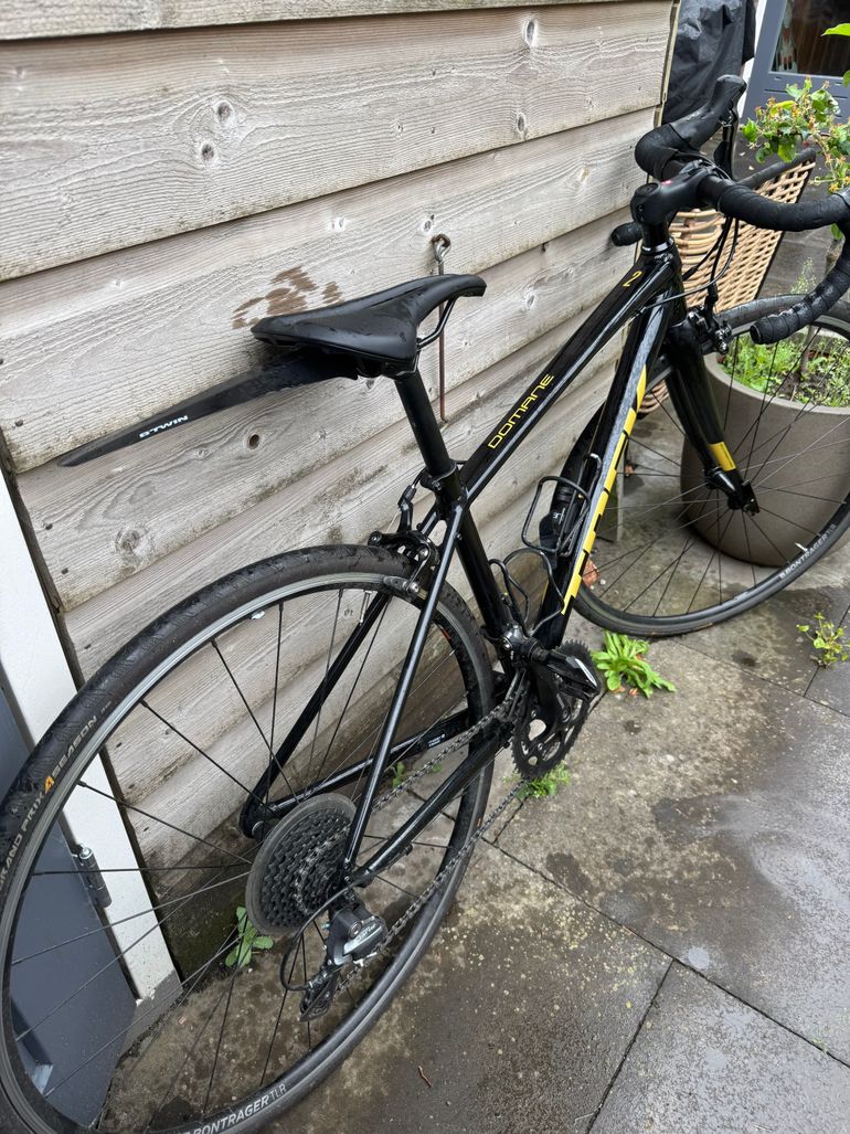 Used Trek Domane AL 2 2021 2021 Road & Gravel — image 5 of 8