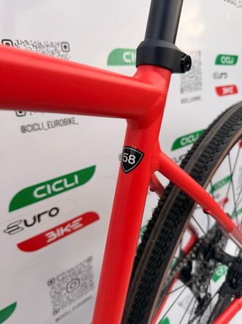 Used Specialized Diverge Comp E5 2025 2025 Road & Gravel, Red — image 6 of 9