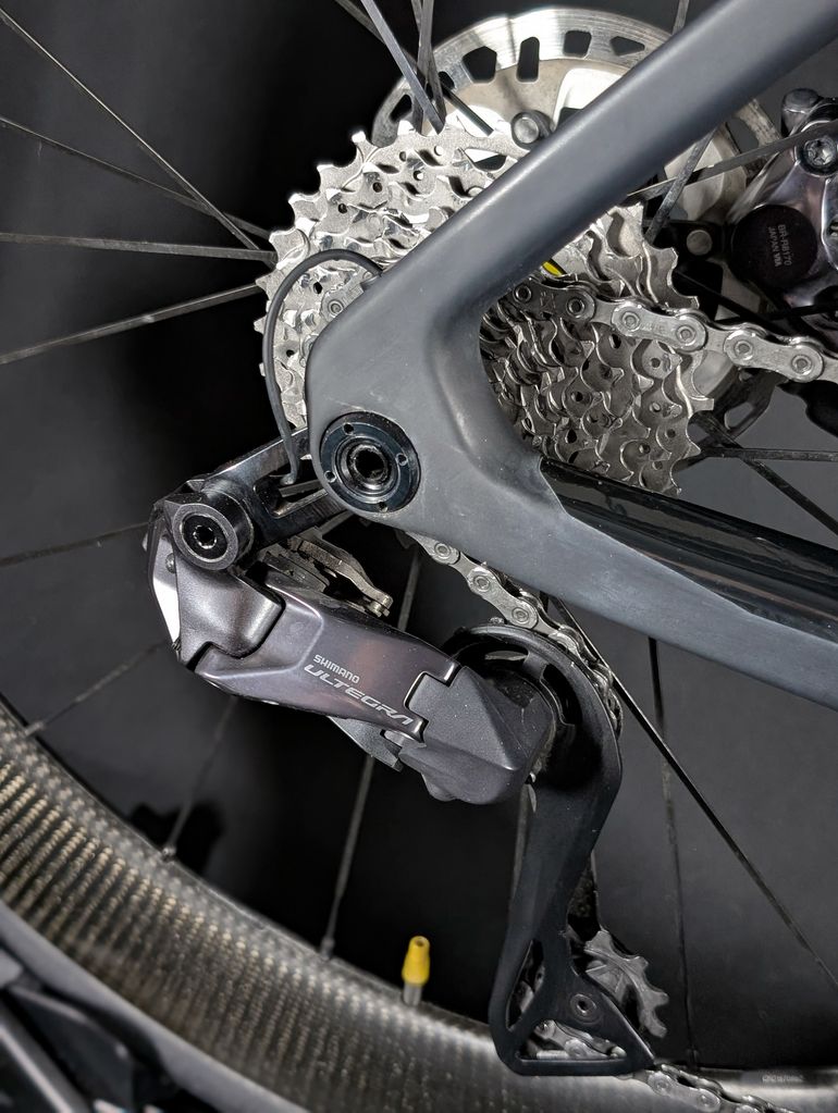Used Van rysel Road Bike FCR Ultegra Di2 2024 2024 Road & Gravel, Purple — image 15 of 23