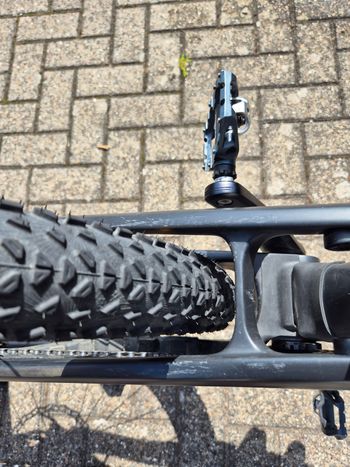 Used Canyon Spectral CF 7 2025 2025 Mountainbike, Negro — image 5 of 9