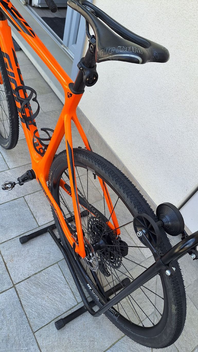 Used Giant TCX Advanced Pro 2 2019 2019 Road & Gravel, Orange — image 18 of 21