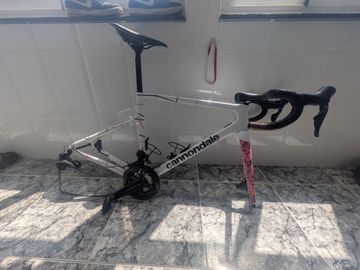 Brugt Cannondale SuperSix EVO Hi-MOD 2 2023 Frameset 2023 Road & Gravel — billede 2 af 9