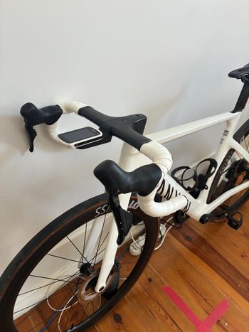 Used Canyon Aeroad CF SLX 7 Di2 2025 2025 Road & Gravel, White — image 7 of 18
