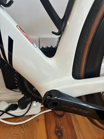 Used Canyon Aeroad CF SLX 7 Di2 2025 2025 Road & Gravel, White — image 9 of 18