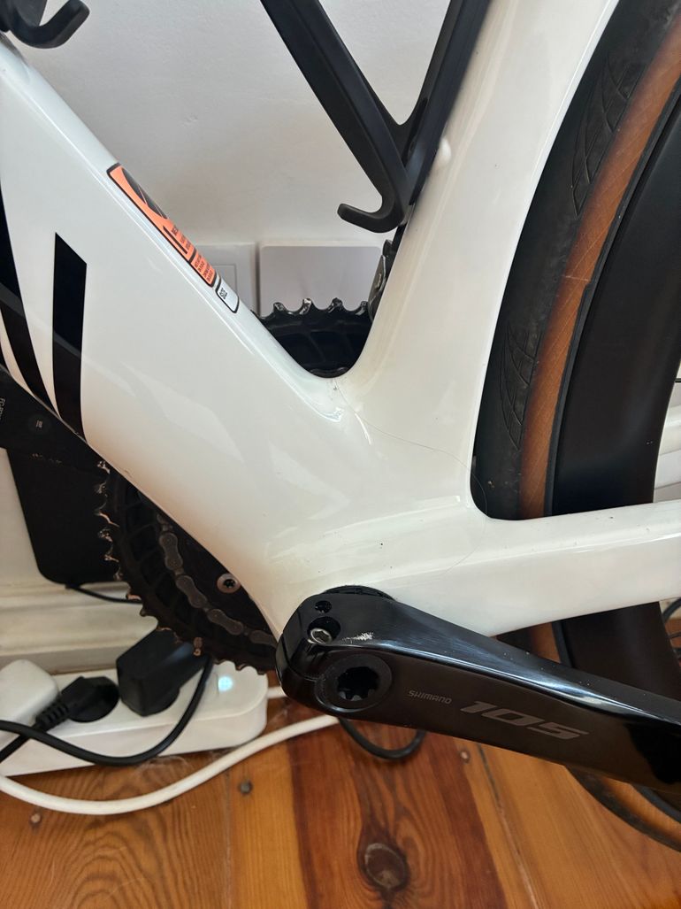 Used Canyon Aeroad CF SLX 7 Di2 2025 2025 Road & Gravel, White — image 9 of 18
