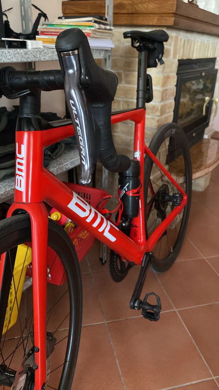 Used BMC Teammachine SLR01 DISC THREE 2019 2019 Road & Gravel, Red — image 3 of 3